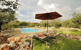 Etosha Village  3*